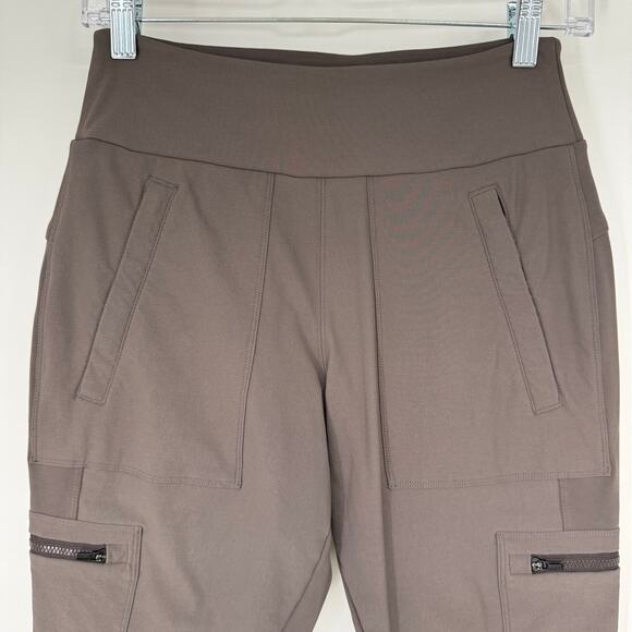 Athleta Headland Hybrid Cargo Tight Women's Sze 4 Arbor Olive Hiking Zip Pockets - Picture 4 of 9